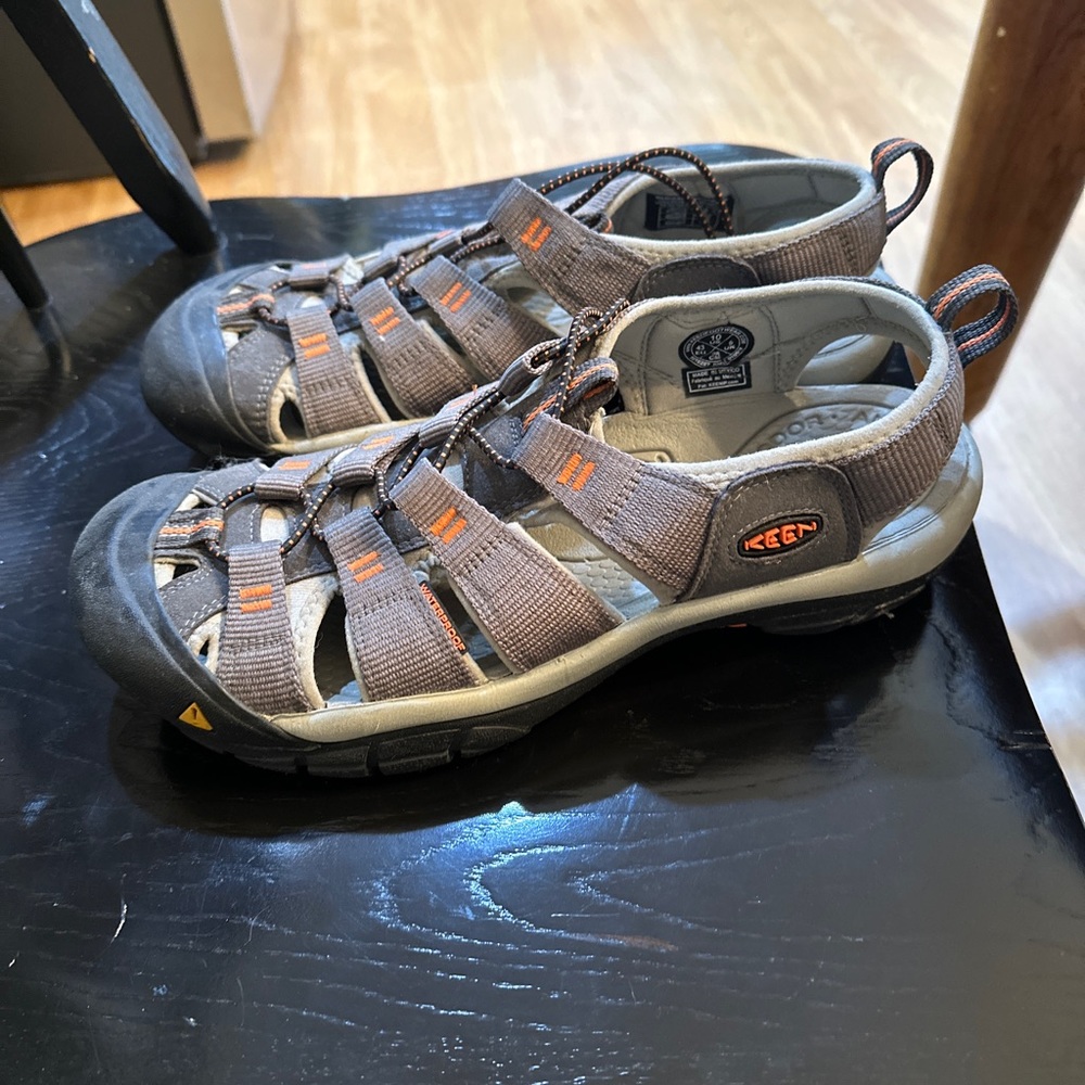 Keen Newport H2 sandals